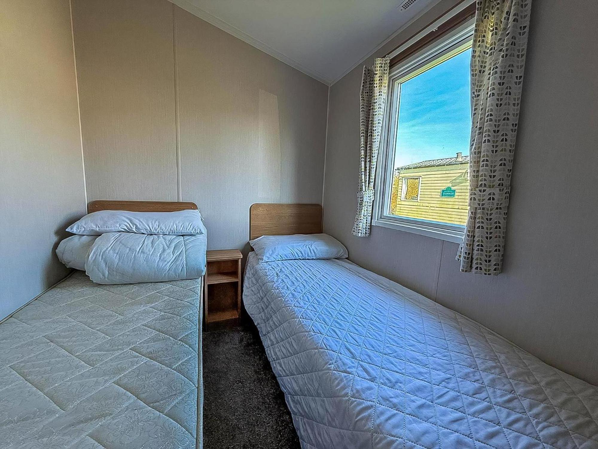 Lovely 8 Berth Caravan In Southview Holiday Park, Ref 33042Tc Skegness Eksteriør billede