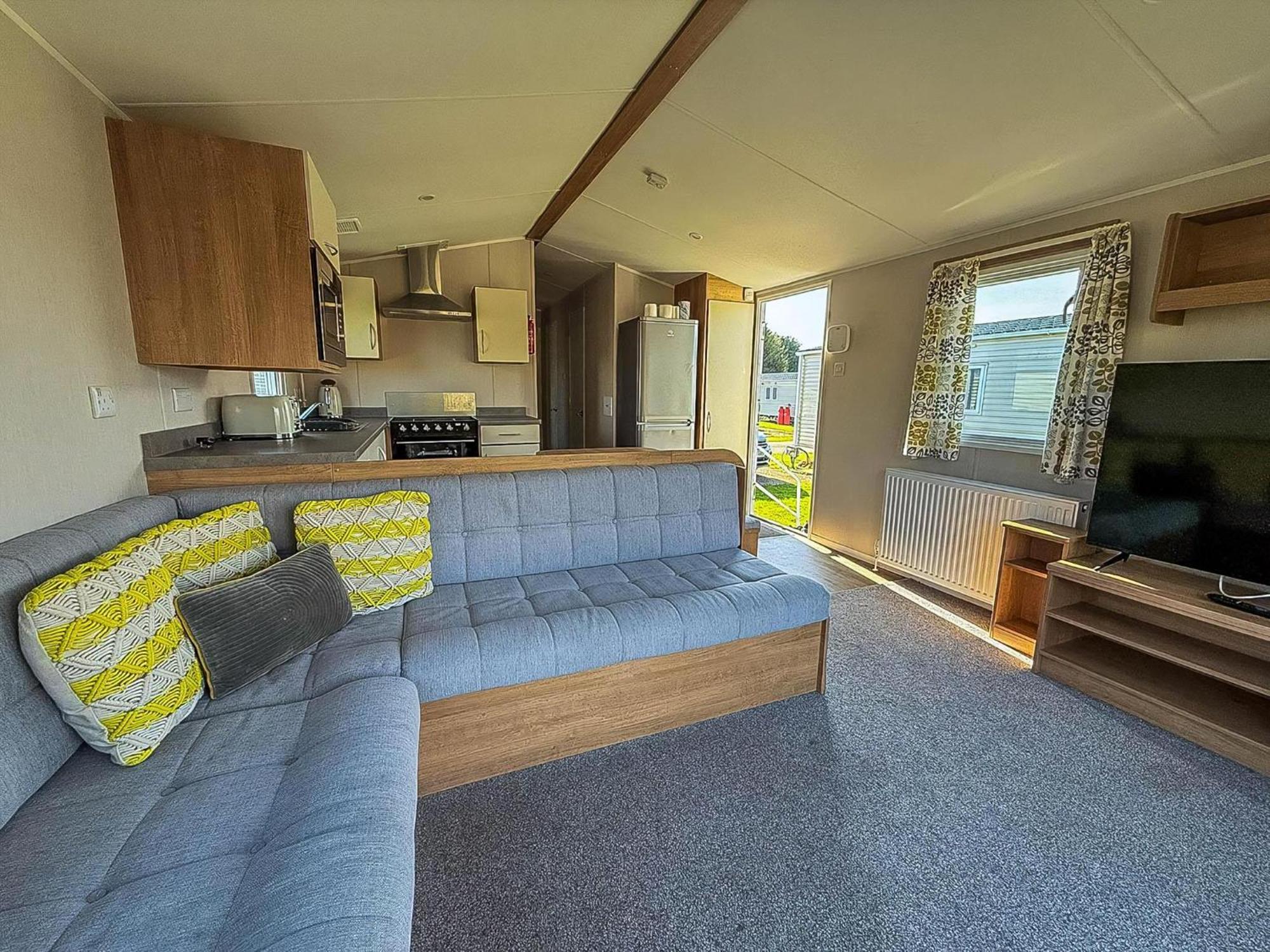 Lovely 8 Berth Caravan In Southview Holiday Park, Ref 33042Tc Skegness Eksteriør billede