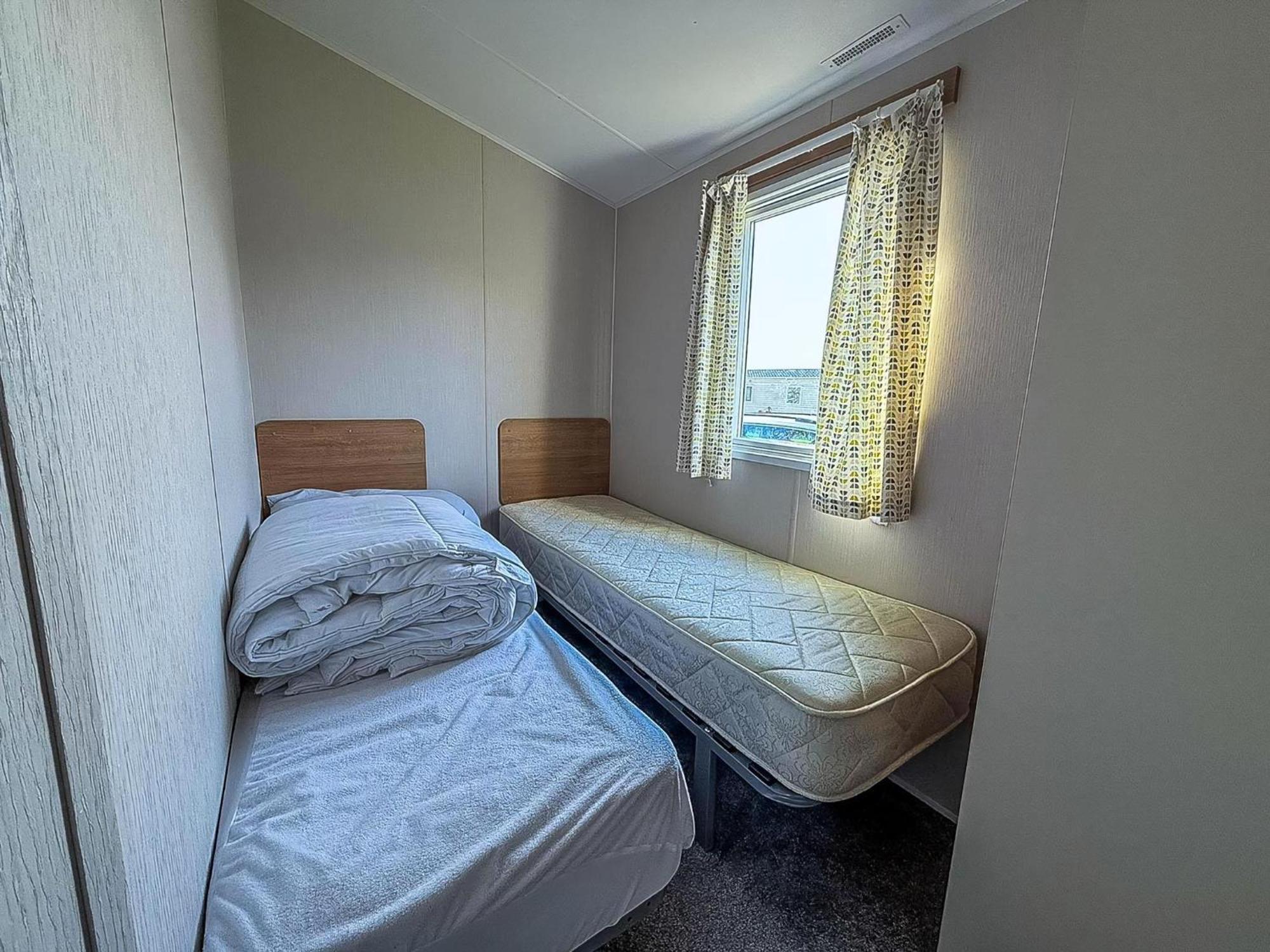 Lovely 8 Berth Caravan In Southview Holiday Park, Ref 33042Tc Skegness Eksteriør billede